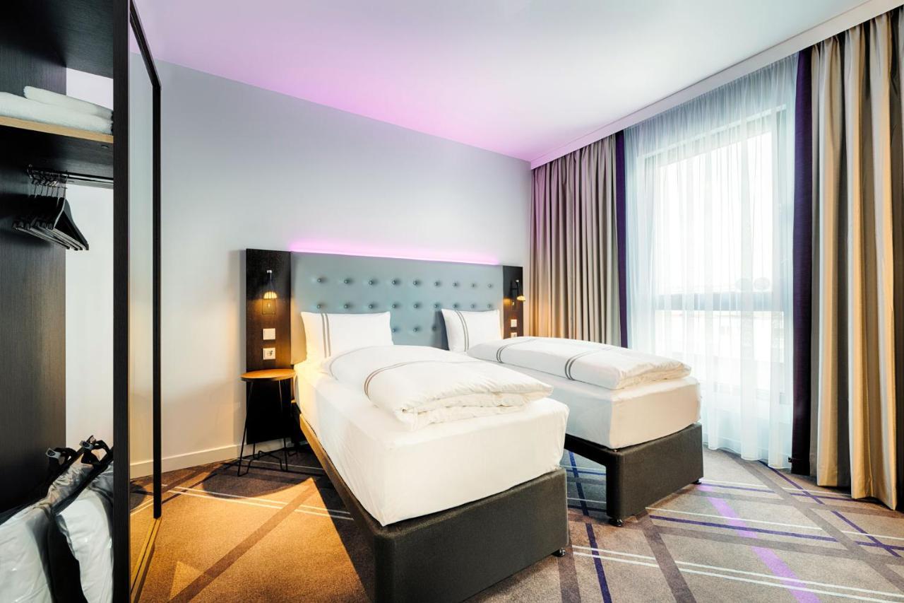 Premier Inn Berlin Airport Esterno foto
